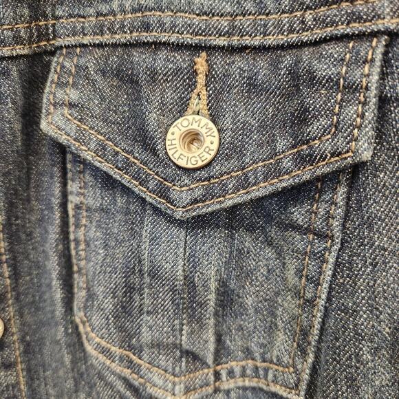 Tommy Hilfiger Jean Jacket Classic Style Preppy Fall Denim Layering - Size M - Picture 7 of 10